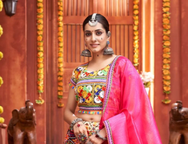 The Significance of Chaniya Choli in Navratri: Tradition, Style, and Festivity